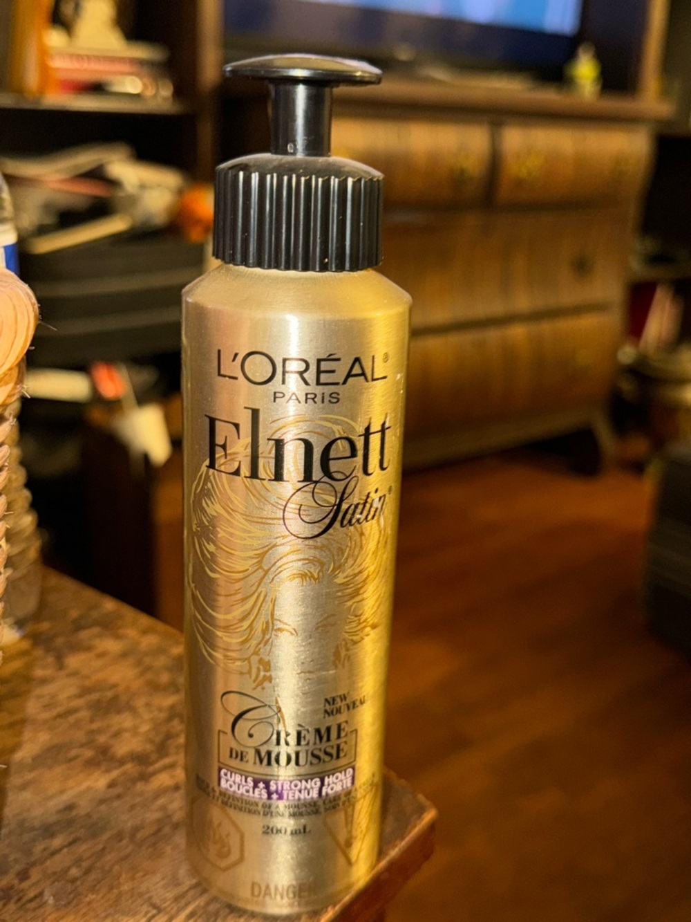 Elnett Satin Crème de Mousse - Loreal Paris